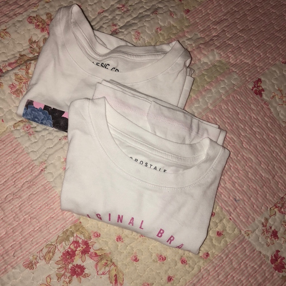 AEROPOSTALE T-SHIRTS 2 FOR $4 red description!